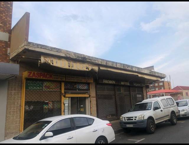 BUSINESS FOR SALE IN LA ROCHELLE